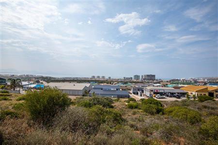 False - Vacant Land For Sale in Diaz Industria, Mossel Bay, Western Cape - M120684