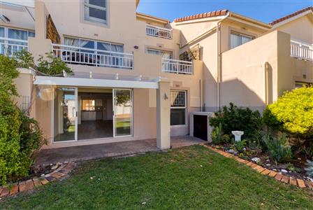 False - Apartment For Sale in Cayman Beach, Gordons Bay, Western Cape - M120779