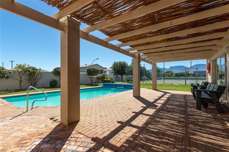 False - Apartment For Sale in Cayman Beach, Gordons Bay, Western Cape - M120779
