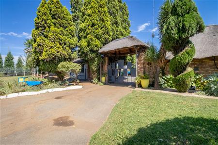 False - Farm For Sale in Spaarwater AH, Heidelberg, Gauteng - M120820