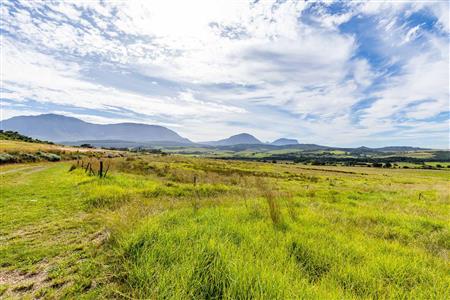 False - Farm For Sale in Riversdale Rural, Riversdale, Western Cape - M120841
