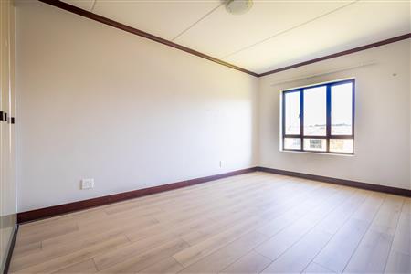 False - Apartment for sale in Fourways, Sandton - M121069