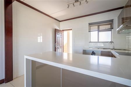 False - Apartment for sale in Fourways, Sandton - M121069