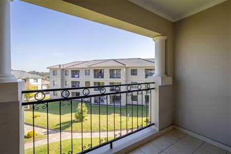 False - Apartment for sale in Fourways, Sandton - M121069