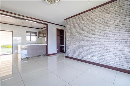 False - Apartment for sale in Fourways, Sandton - M121069
