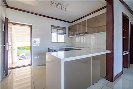 False - Apartment for sale in Fourways, Sandton - M121069