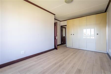 False - Apartment for sale in Fourways, Sandton - M121069