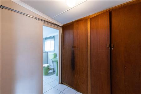 False - House For Sale in Riversdale, Western Cape - M121128
