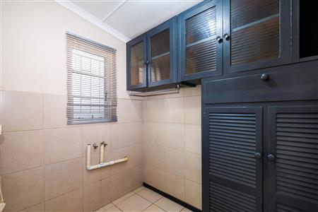 False - House For Sale in Riversdale, Western Cape - M121128