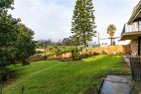 False - House For Sale in Riversdale, Western Cape - M121128