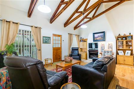 False - House For Sale in Riversdale, Western Cape - M121219