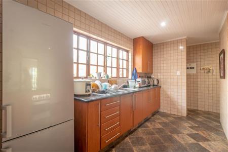 False - House For Sale in Heidelberg Central, Heidelberg, Gauteng - M121241