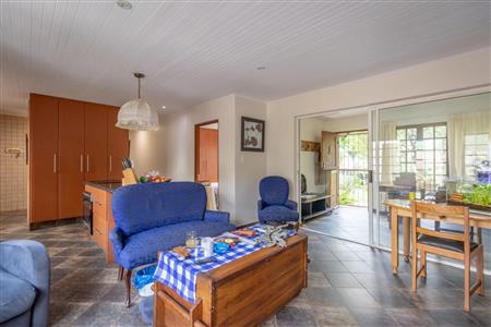 False - House For Sale in Heidelberg Central, Heidelberg, Gauteng - M121241