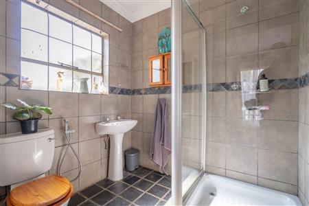 False - House For Sale in Heidelberg Central, Heidelberg, Gauteng - M121241