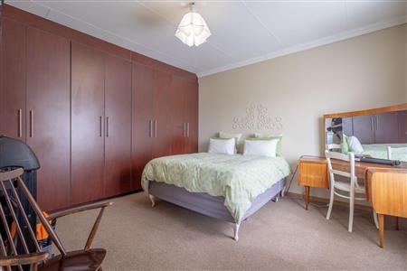 False - House For Sale in Heidelberg Central, Heidelberg, Gauteng - M121241