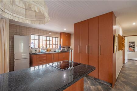 False - House For Sale in Heidelberg Central, Heidelberg, Gauteng - M121241