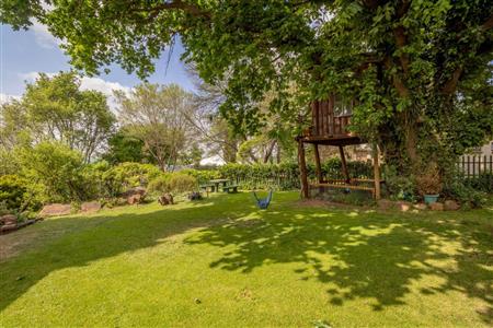 False - House For Sale in Heidelberg Central, Heidelberg, Gauteng - M121241