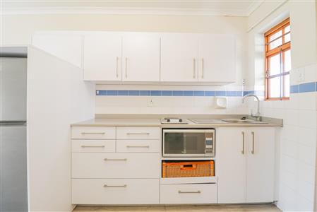 False - Apartment For Sale in St Georges Park, Port Elizabeth, Eastern Cape - M121281