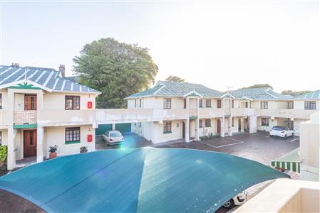 False - Apartment For Sale in St Georges Park, Port Elizabeth, Eastern Cape - M121281