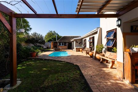 False - Farm For Sale in Glentana, Groot Brakrivier, Western Cape - M121346