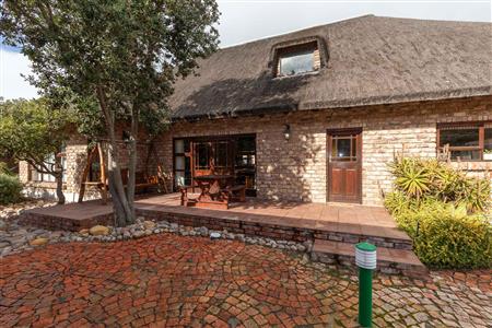 False - House For Sale in Outeniqua Strand, Groot Brakrivier, Western Cape - M121491