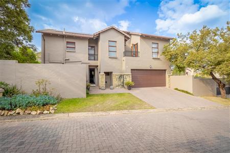 False - House Sold in Fourways, Sandton, Gauteng - M121504