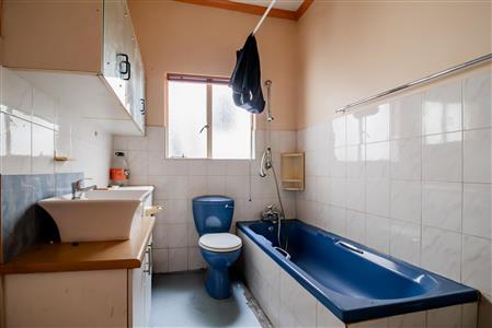 False - House For Sale in King Williams Town Central, King Williams Town, Eastern Cape - M121531