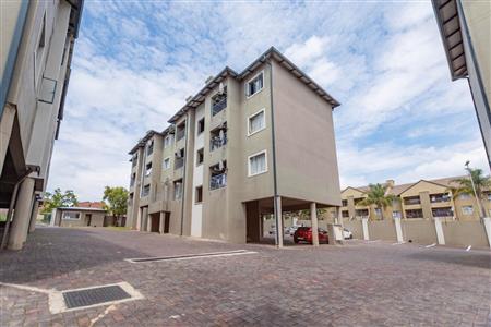False - Apartment For Sale in Ferndale, Randburg, Gauteng - M121570