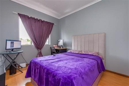 False - Apartment For Sale in Ferndale, Randburg, Gauteng - M121570