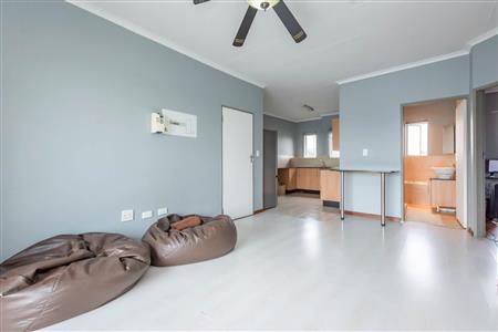 False - Apartment For Sale in Ferndale, Randburg, Gauteng - M121570