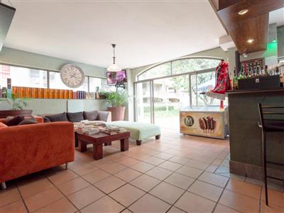 False - Apartment For Sale in Sandton Central, Sandton, Gauteng - M121605