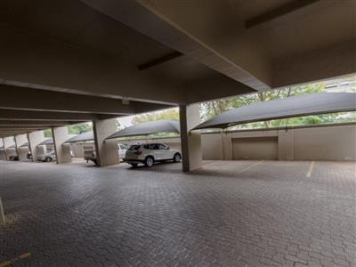 False - Apartment For Sale in Sandton Central, Sandton, Gauteng - M121605