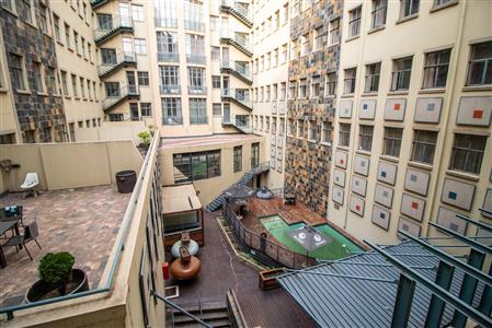 False - Apartment For Sale in Marshalltown, Johannesburg, Gauteng - M121629