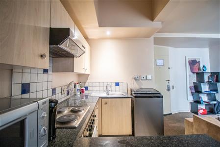 False - Apartment For Sale in Marshalltown, Johannesburg, Gauteng - M121629