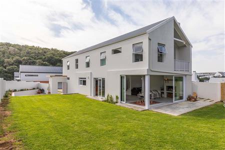 False - House For Sale in Stilbaai Wes, Stilbaai, Western Cape - M121635