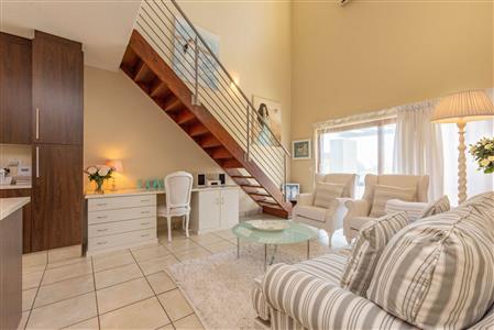 False - Townhouse For Sale in Fourways, Sandton, Gauteng - M121621