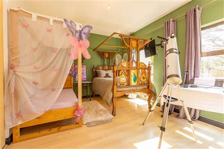 House For Sale in Fourways, Sandton, Gauteng - M114684