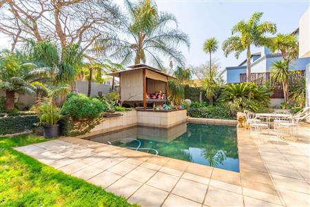 House For Sale in Fourways, Sandton, Gauteng - M114684