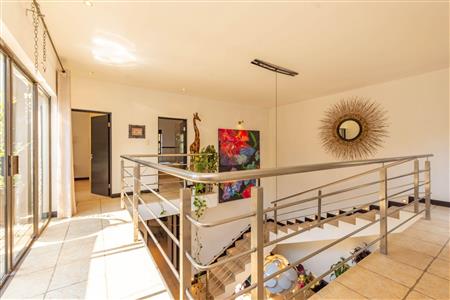 House For Sale in Fourways, Sandton, Gauteng - M114684