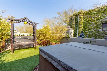 House For Sale in Fourways, Sandton, Gauteng - M114684