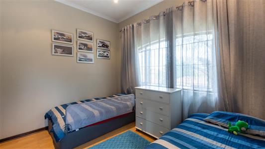 False - House For Sale in Fourways, Sandton, Gauteng - M10136