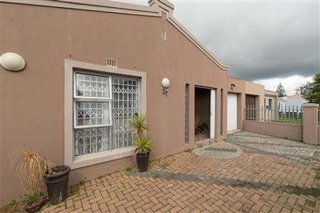 False - House For Sale in Townsend Estate, Goodwood, Western Cape - M121678