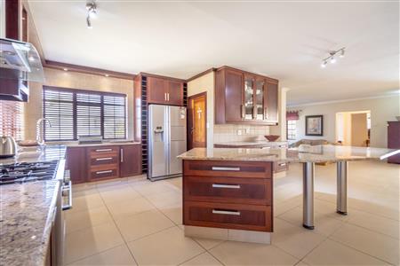 False - House For Sale in Jordaan Park, Heidelberg, Gauteng - M121766