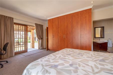 False - House For Sale in Jordaan Park, Heidelberg, Gauteng - M121766
