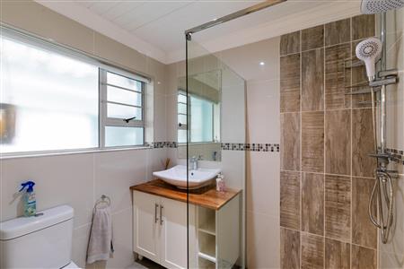 False - House Unavailable in Glentana, Groot Brakrivier, Western Cape - M121852