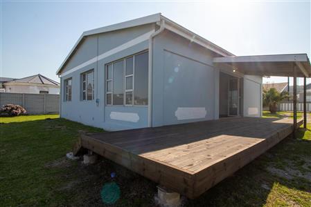 False - House For Sale in Kidds Beach, East London, Eastern Cape - M121837