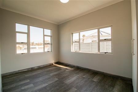 False - House For Sale in Kidds Beach, East London, Eastern Cape - M121837
