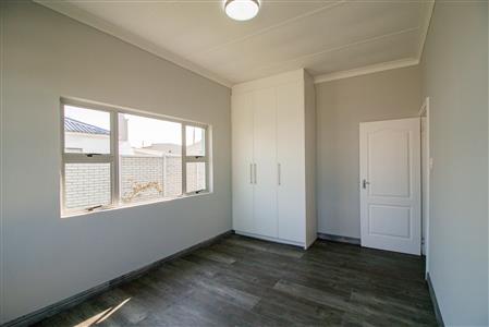False - House For Sale in Kidds Beach, East London, Eastern Cape - M121837