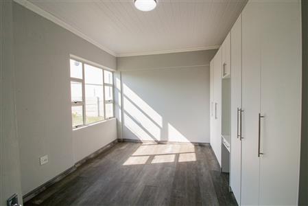 False - House For Sale in Kidds Beach, East London, Eastern Cape - M121837