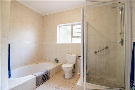False - House For Sale in Winterstrand, East London, Eastern Cape - M122084
